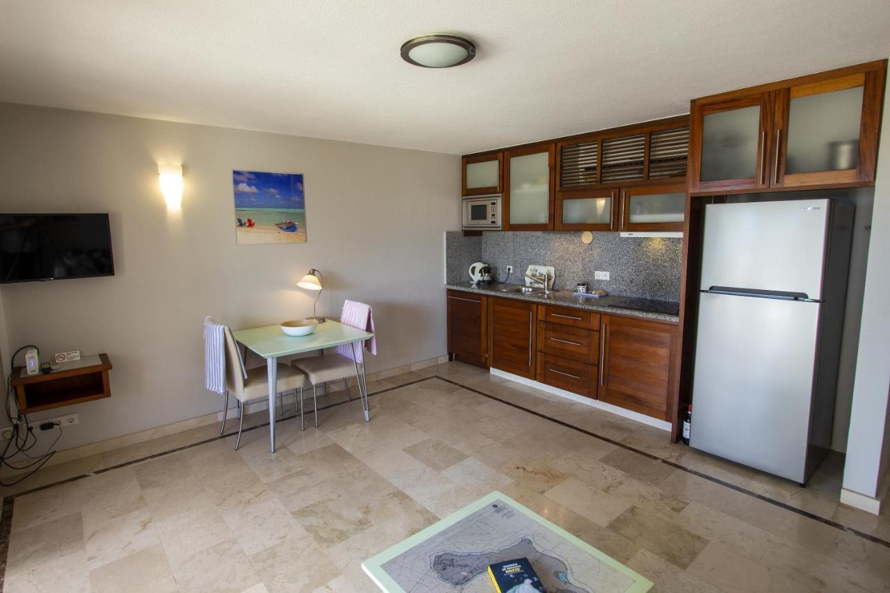 Seaside Apartment Pelican Kralendijk  Exterior photo